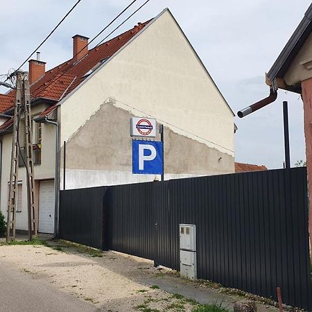 Central Motel Keşkemet Dış mekan fotoğraf