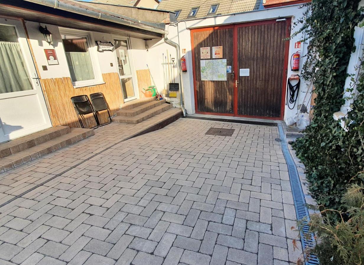 Central Motel Keşkemet Dış mekan fotoğraf